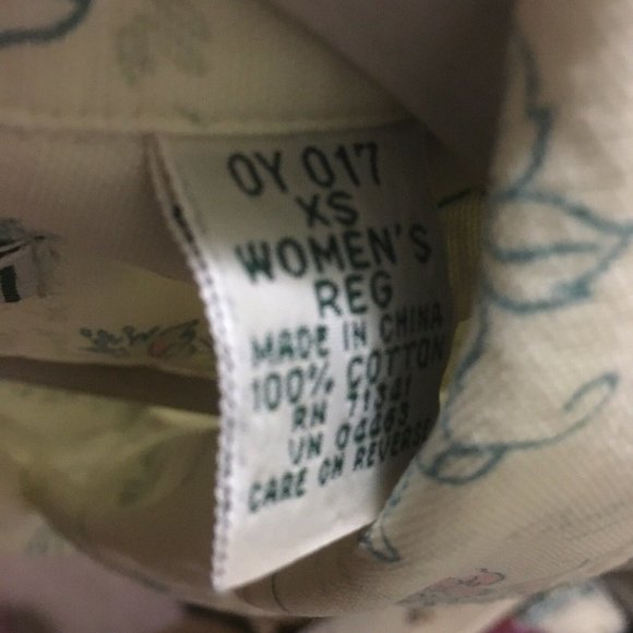 L.L. Bean Women’s Size XS Cream Green Pink Floral Button Up Shirt GUC - Picture 5 of 5